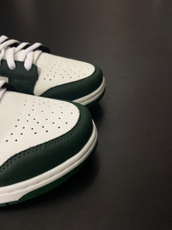 Nike SB Dunk Low Green - Image 3